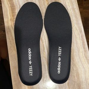 YEEZY BOOST 350 v2 Shoe Inserts